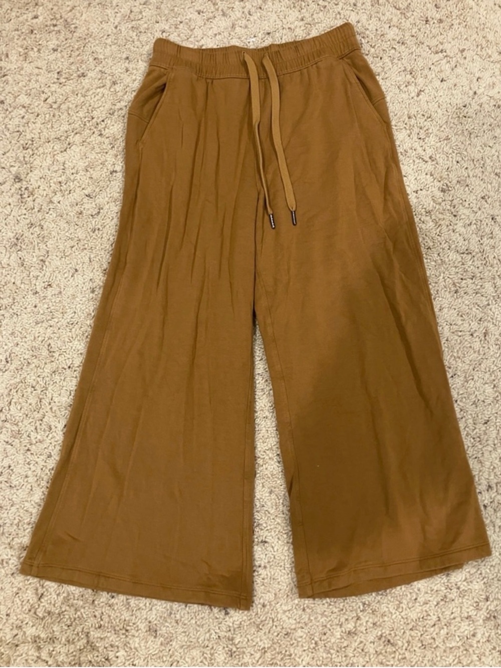 Lululemon Bound to Bliss High Rise 7/8 Pants in Spiced Bronze